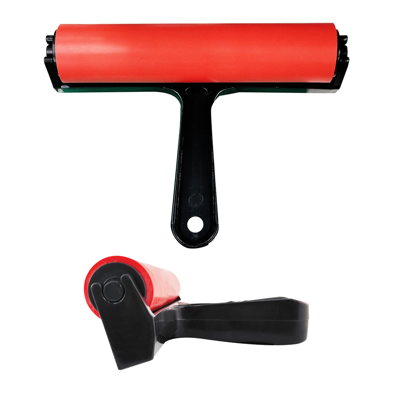 RODILLO P/LINOLEO 'SA' CAUCHO ROJO DE 15cm.C/MANGO PLASTICO ERGONOMICO NEGRO