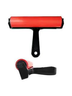 RODILLO P/LINOLEO 'SA' CAUCHO ROJO DE 15cm.C/MANGO PLASTICO ERGONOMICO NEGRO